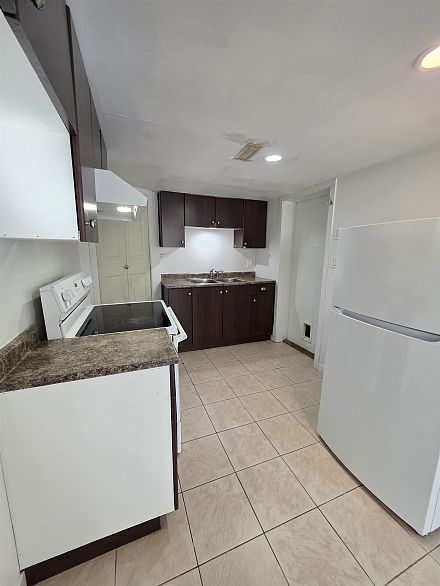 149 E 47th Avenue