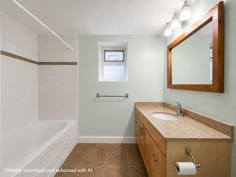 2576 Wall Street