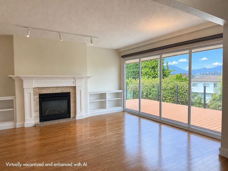 2576 Wall Street