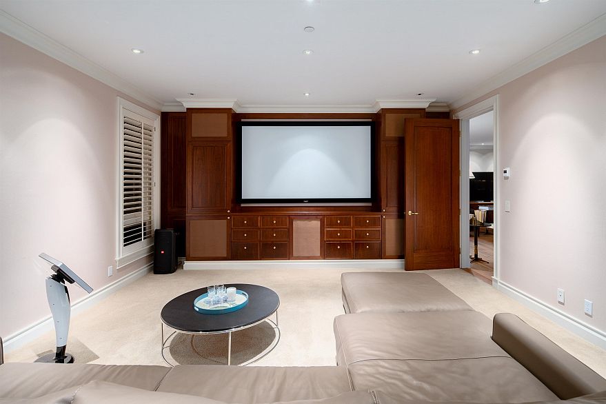 4778 Drummond Drive