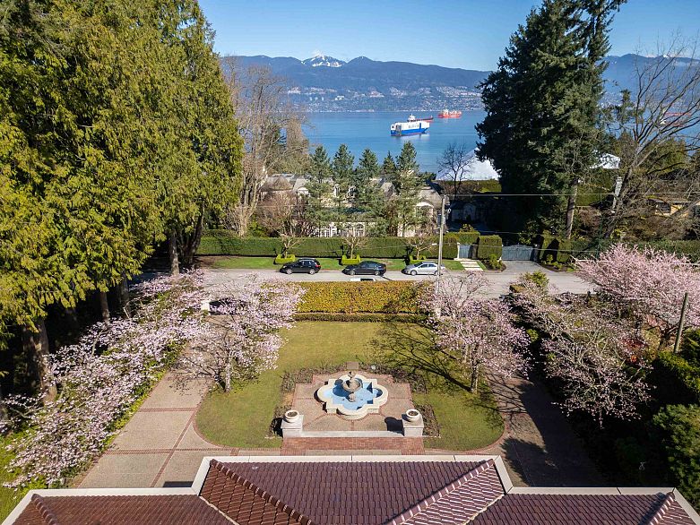 4778 Drummond Drive