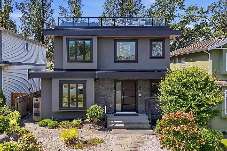 3287 Matapan Crescent