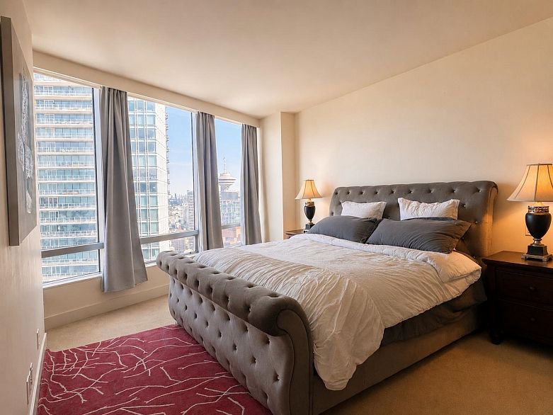 3101 1077 W Cordova Street
