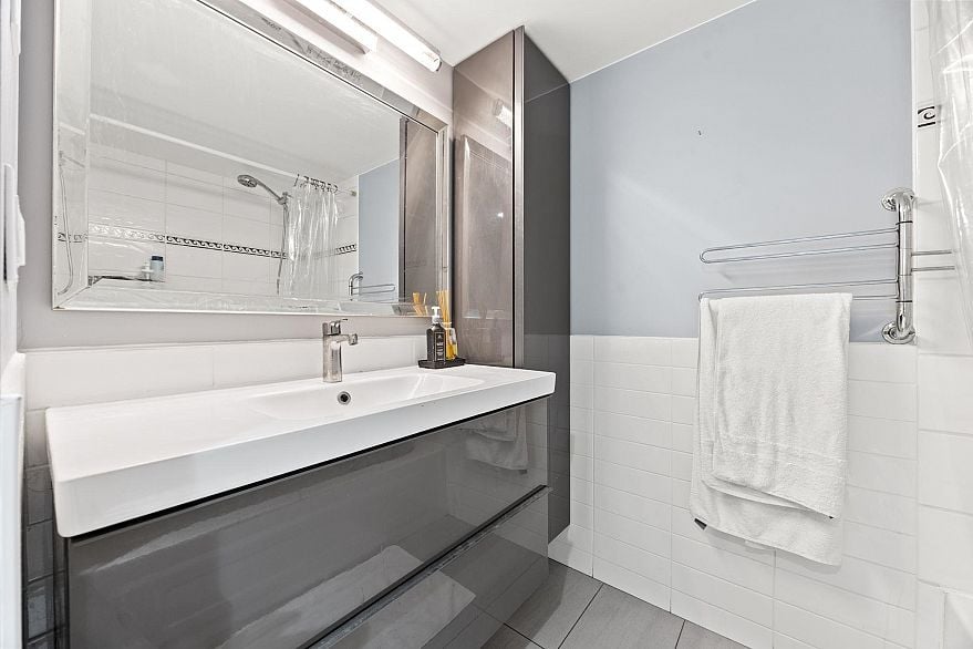 PH9 1163 THE HIGH STREET, Coquitlam BC V3B 7W2
