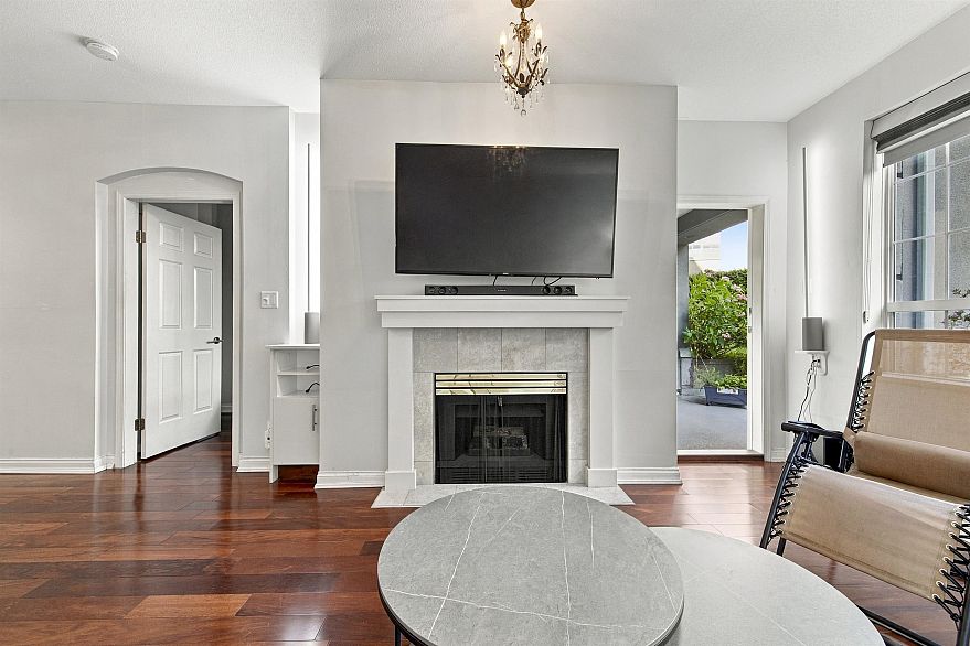 109 5835 Hampton Place
