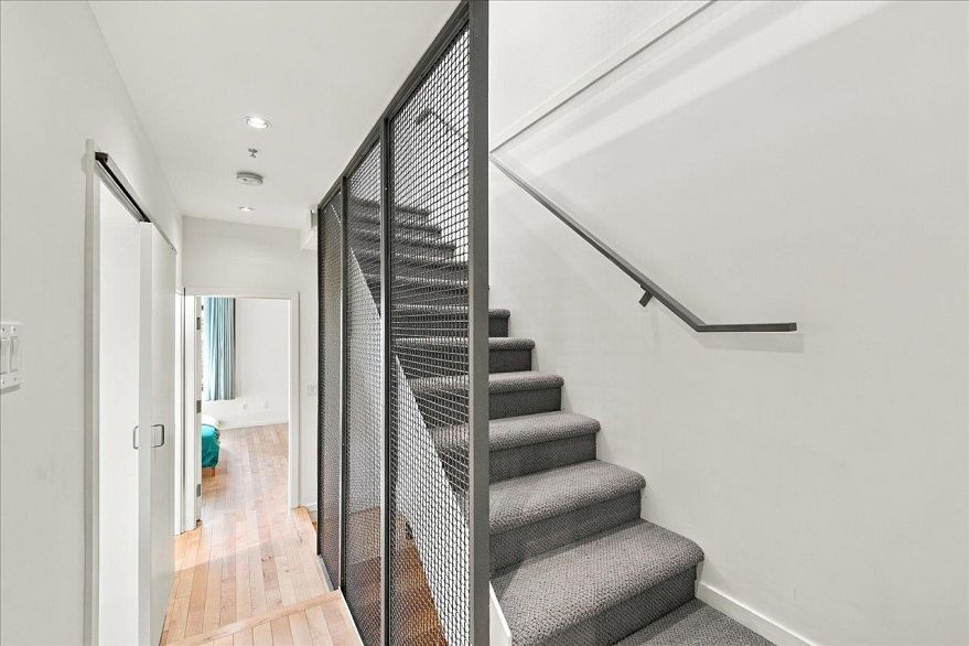 3008 Victoria Drive