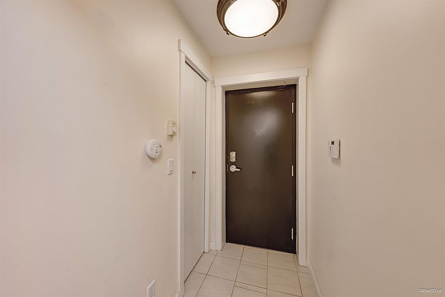 989 W 38th Avenue