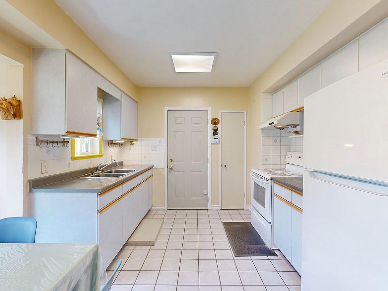 3157 Penticton Street