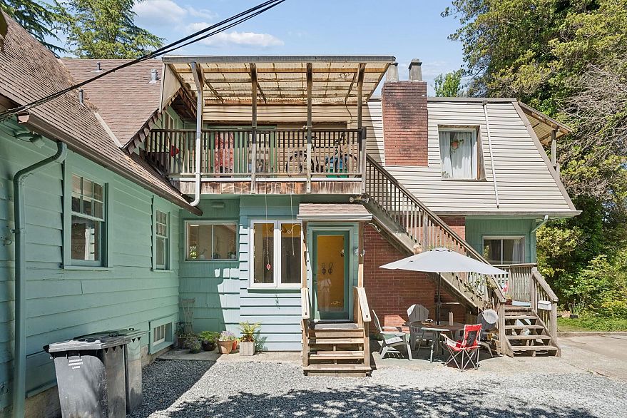 1844 Acadia Road