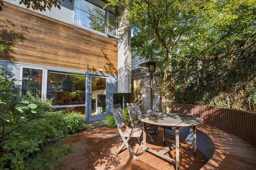 3008 Victoria Drive