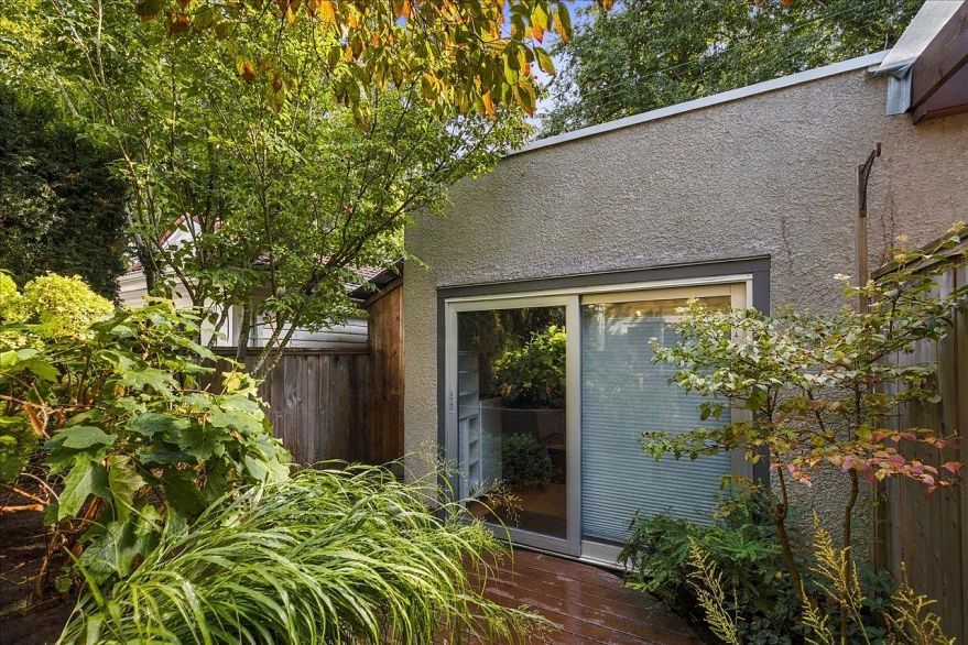 3008 Victoria Drive