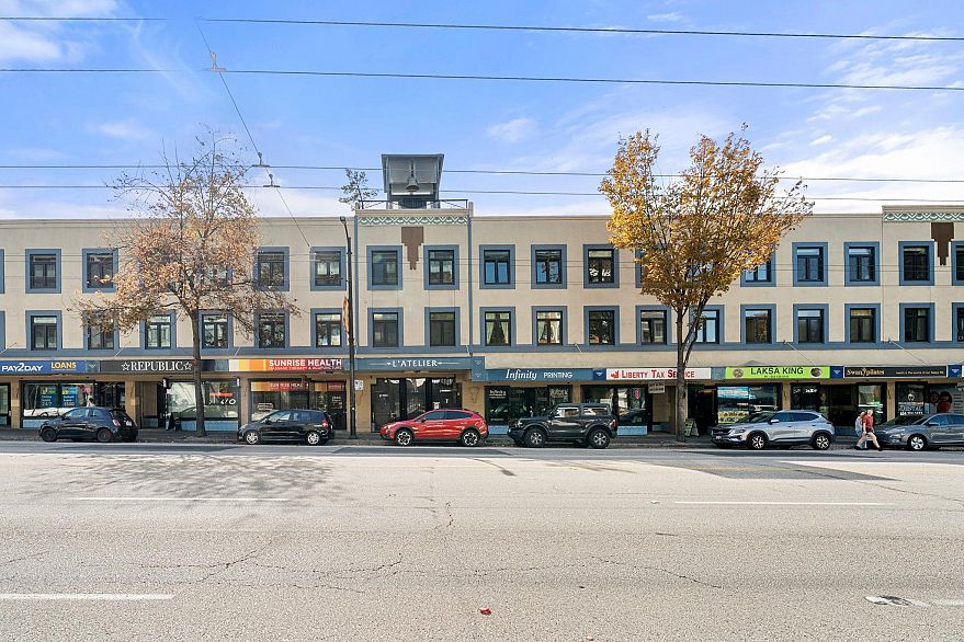 120 2556 E Hastings Street