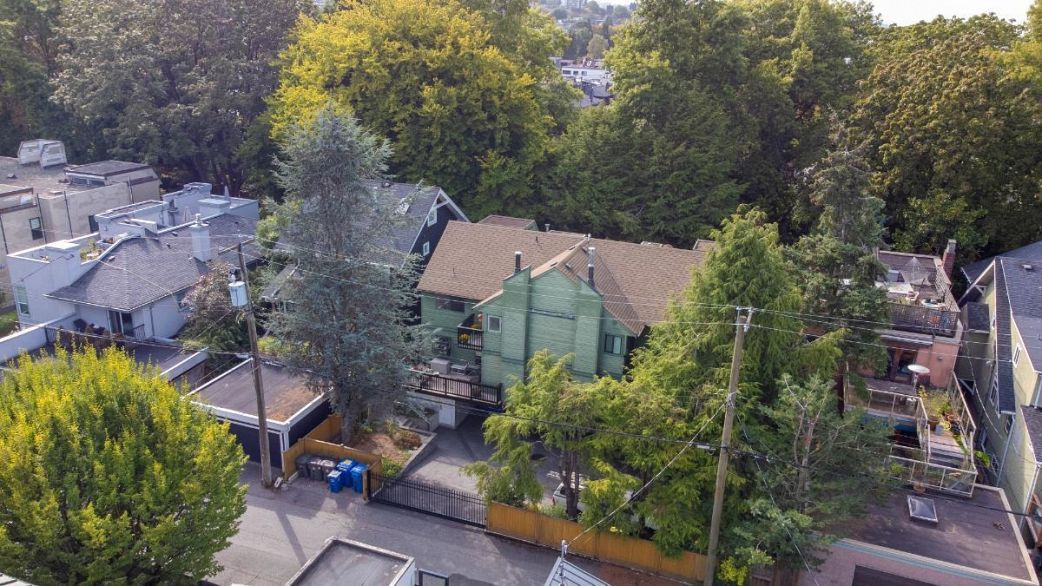 1346 Walnut Street