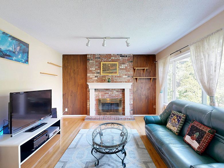3157 Penticton Street