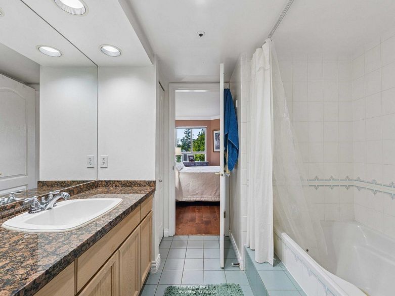 111 2250 SE Marine Drive