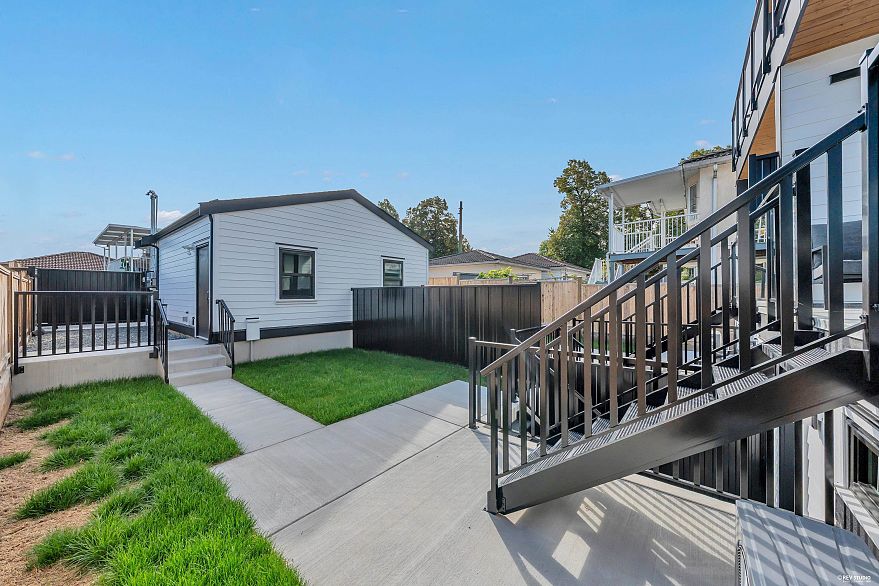 4328 Rupert Street