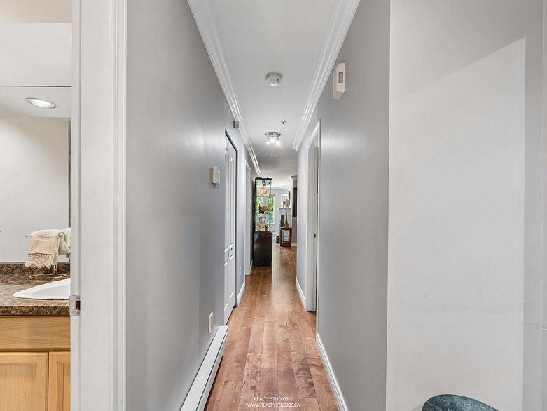 111 2250 SE Marine Drive