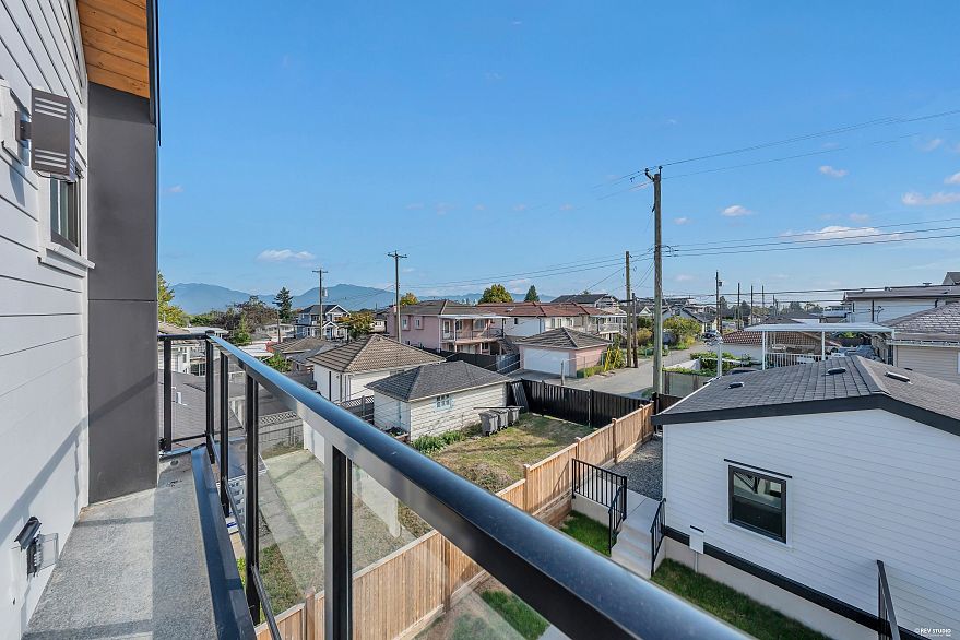 4328 Rupert Street