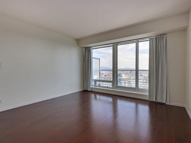 3603 1011 Cordova Street