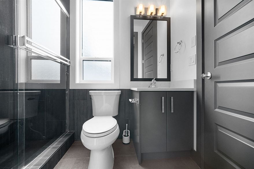 7493 Gatineau Place