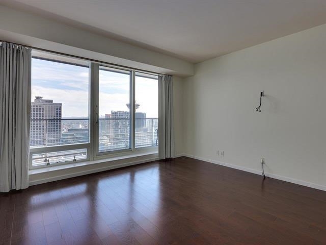 3603 1011 Cordova Street
