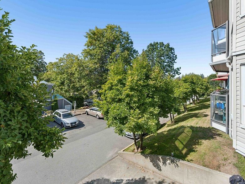 111 2250 SE Marine Drive