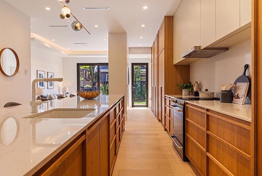 20 W 14th Avenue