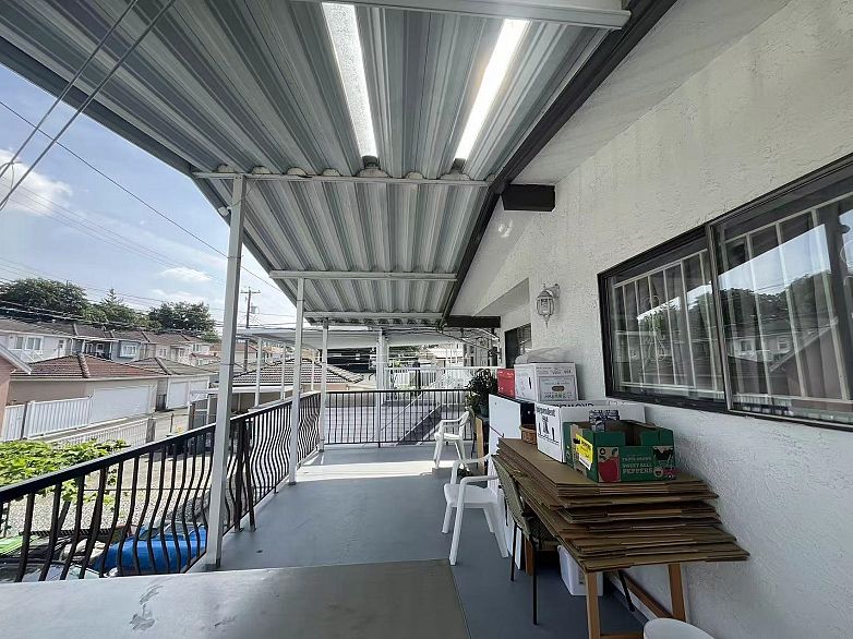 4568 Commercial Street