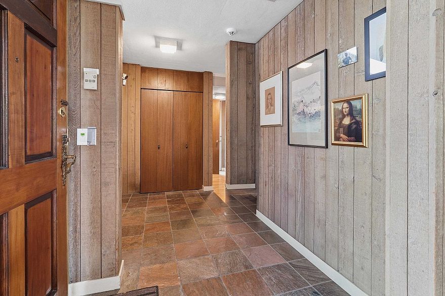 792 W 54th Avenue