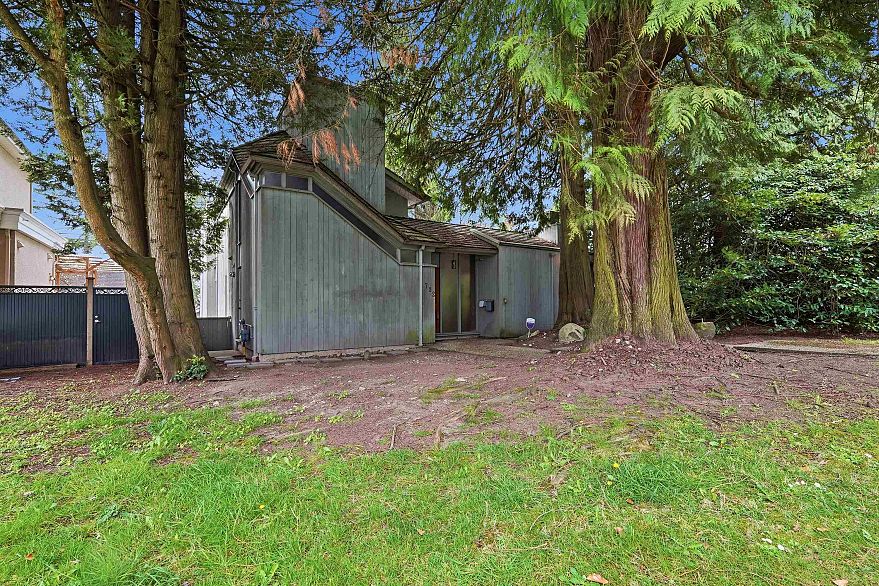 792 W 54th Avenue