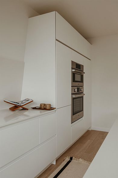 5 6 W 17th Avenue