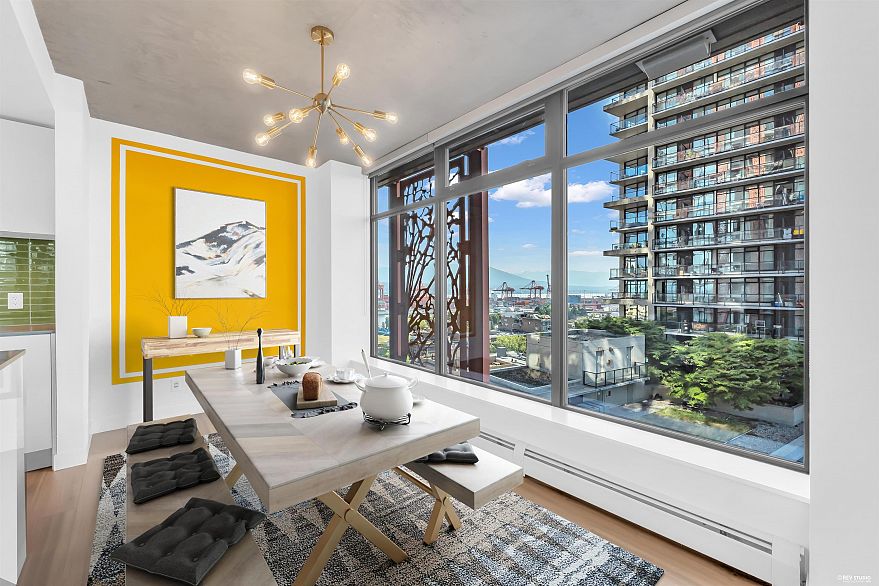 1806 128 W Cordova Street