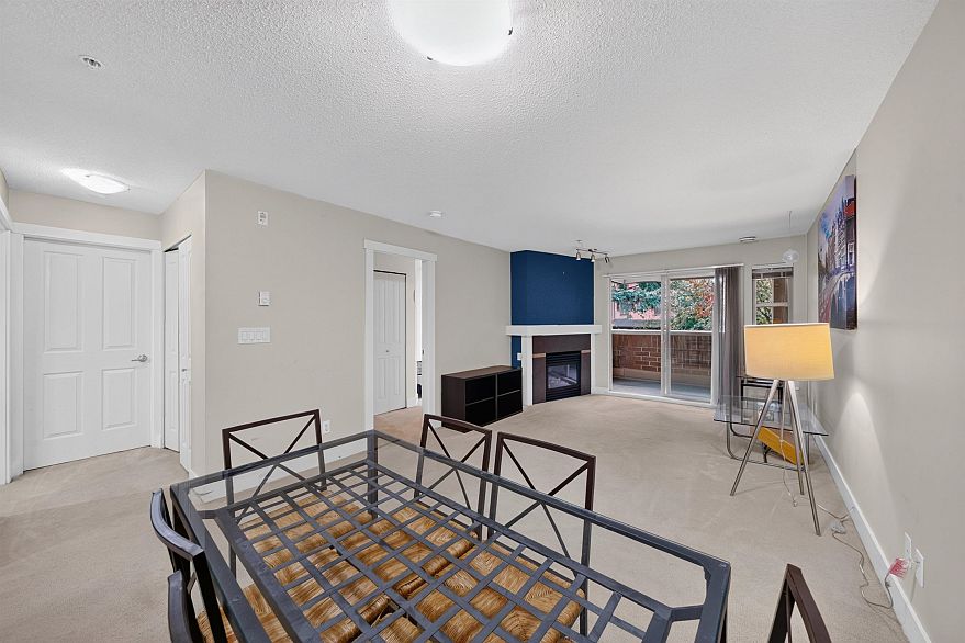 214 2388 Western Parkway