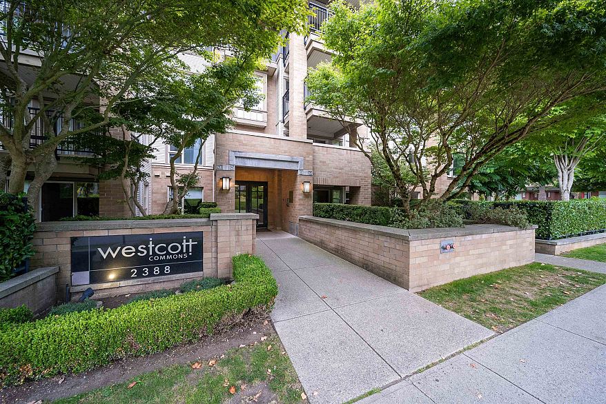 214 2388 Western Parkway