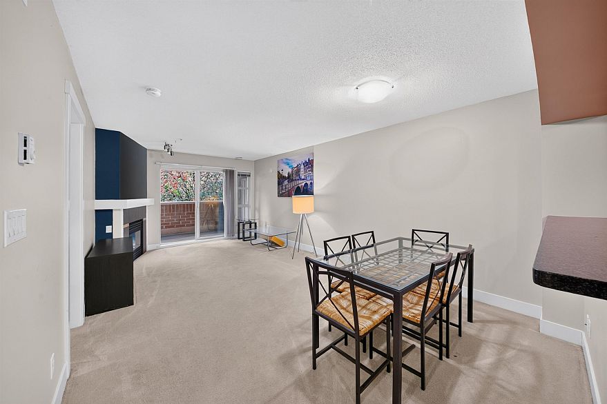 214 2388 Western Parkway