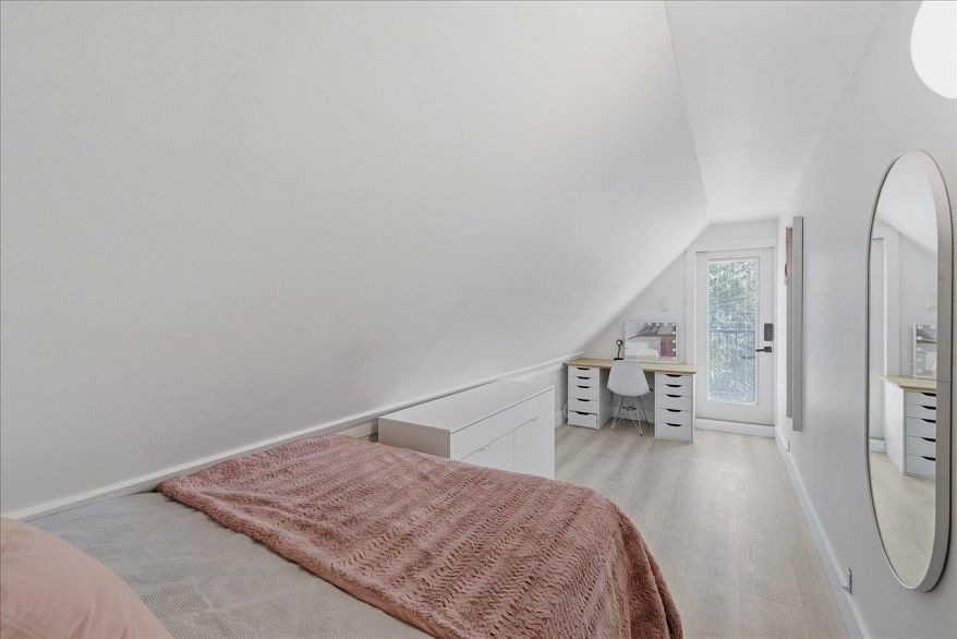 14 W 14th Avenue
