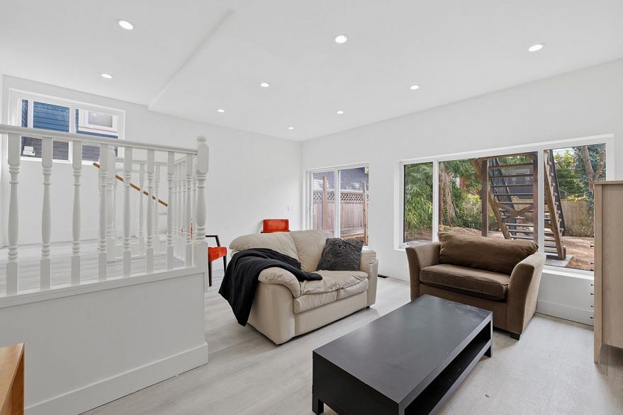 14 W 14th Avenue