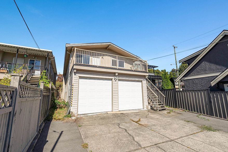 166 E 51st Avenue