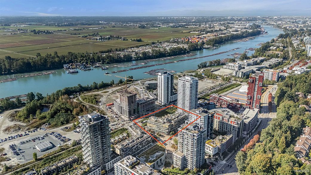 711 8580 River District Crossing