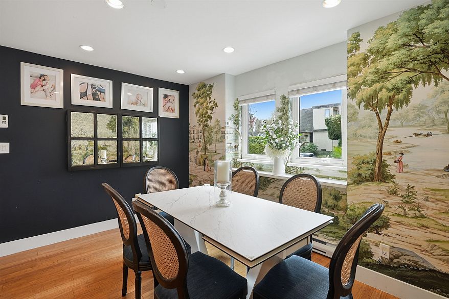 2015 Creelman Avenue