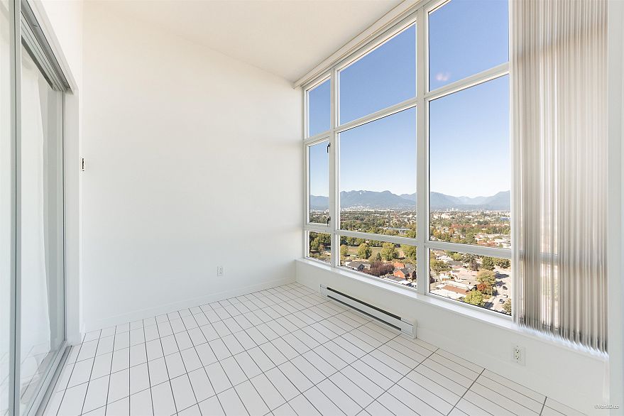 2303 4815 Eldorado Mews
