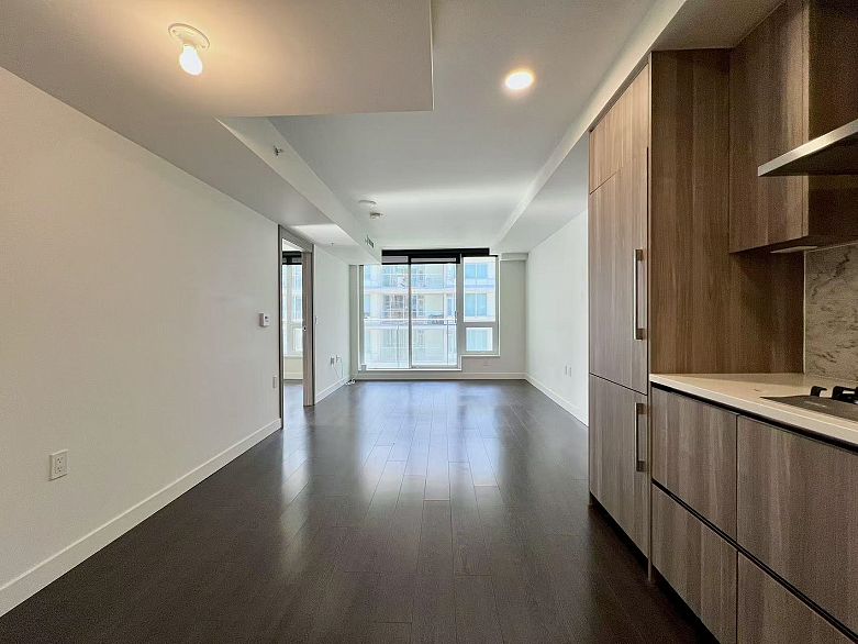 708 455 SW Marine Drive