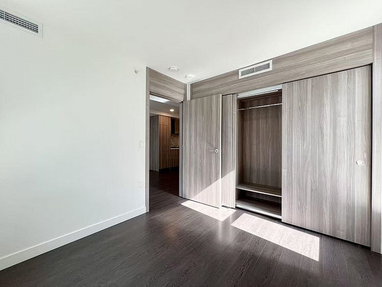 708 455 SW Marine Drive