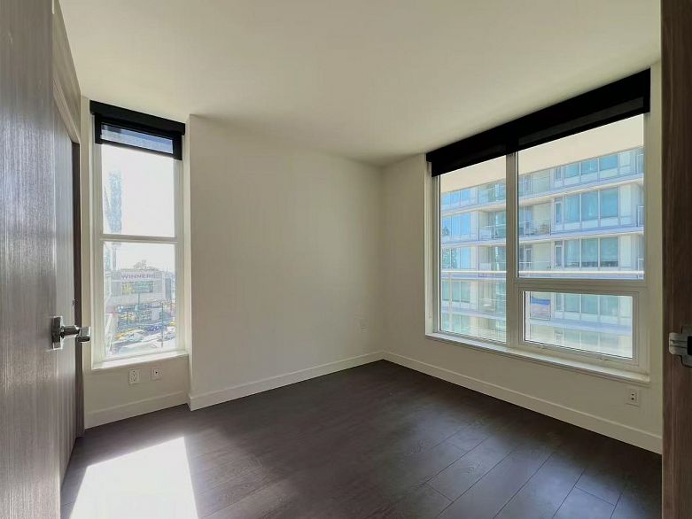 708 455 SW Marine Drive