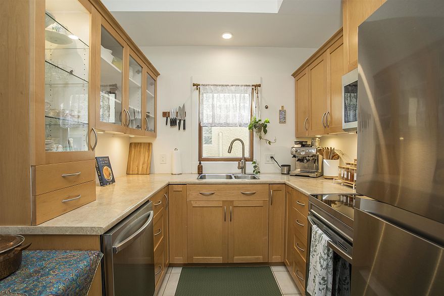 1975 W 13th Avenue