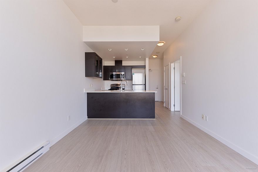 2303 4815 Eldorado Mews