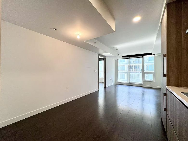 708 455 SW Marine Drive