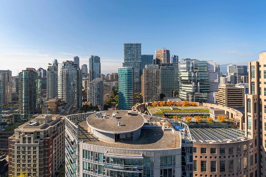 3301 233 Robson Street