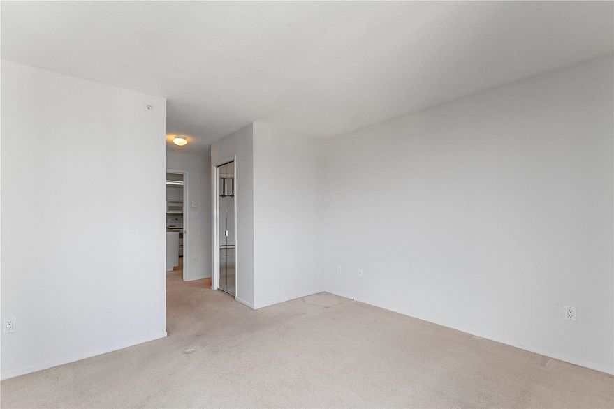 1503 1088 Quebec Street