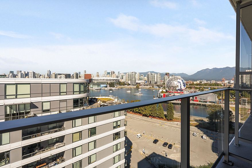 1408 1661 Quebec Street